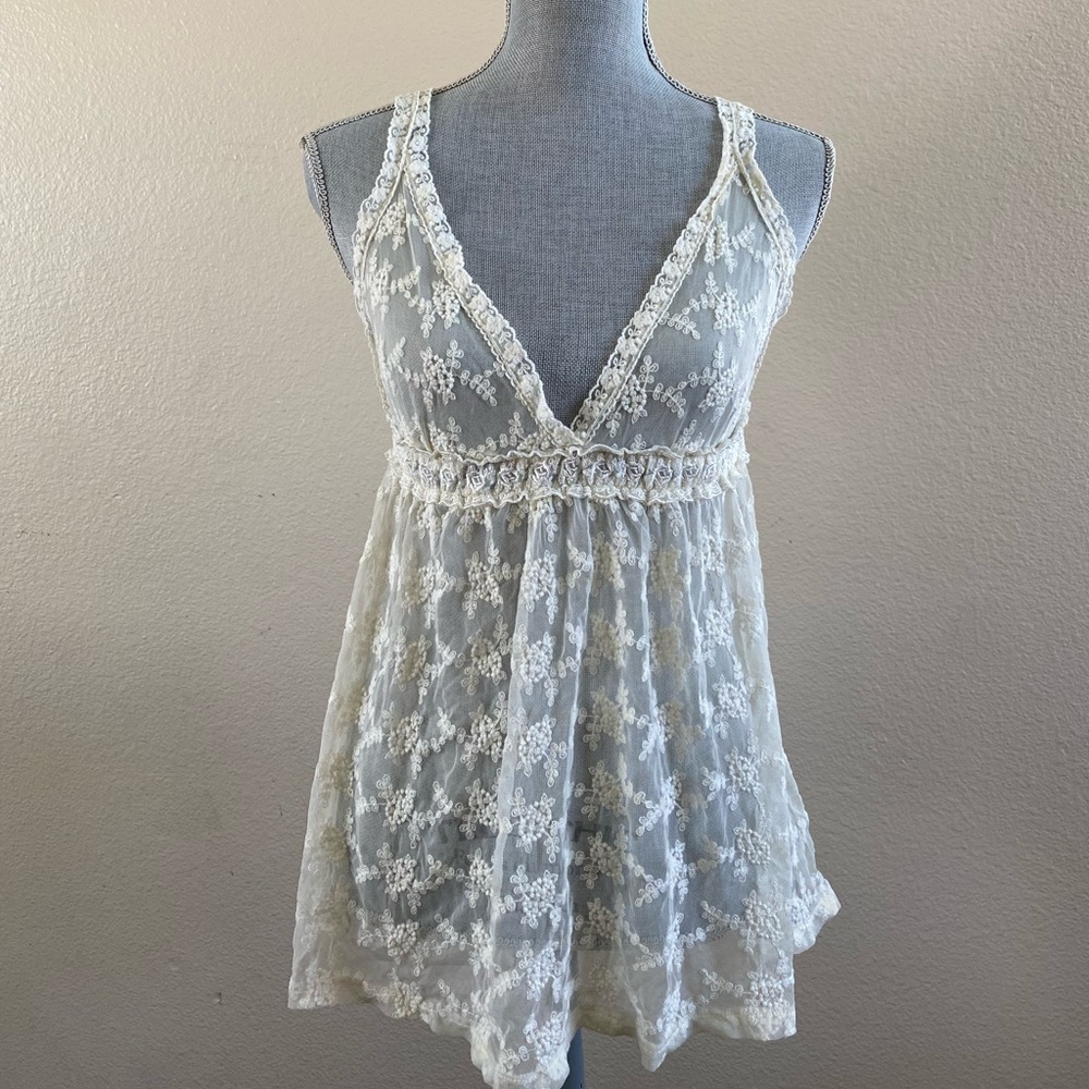 Forever 21 Sheer Floral Lace Top
